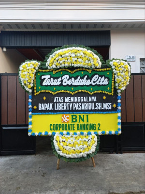 Papan Bunga Duka di Pasir